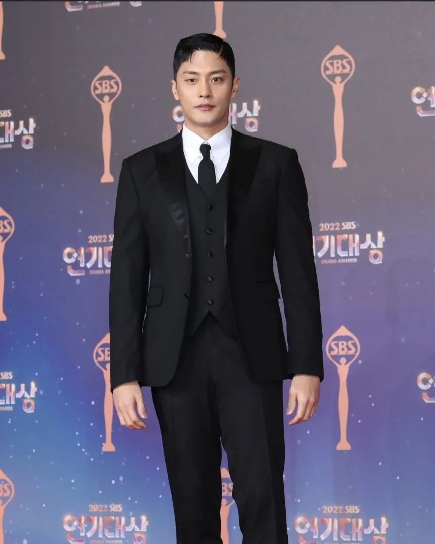 니치포그룸 연예인 스타일링 컷 6